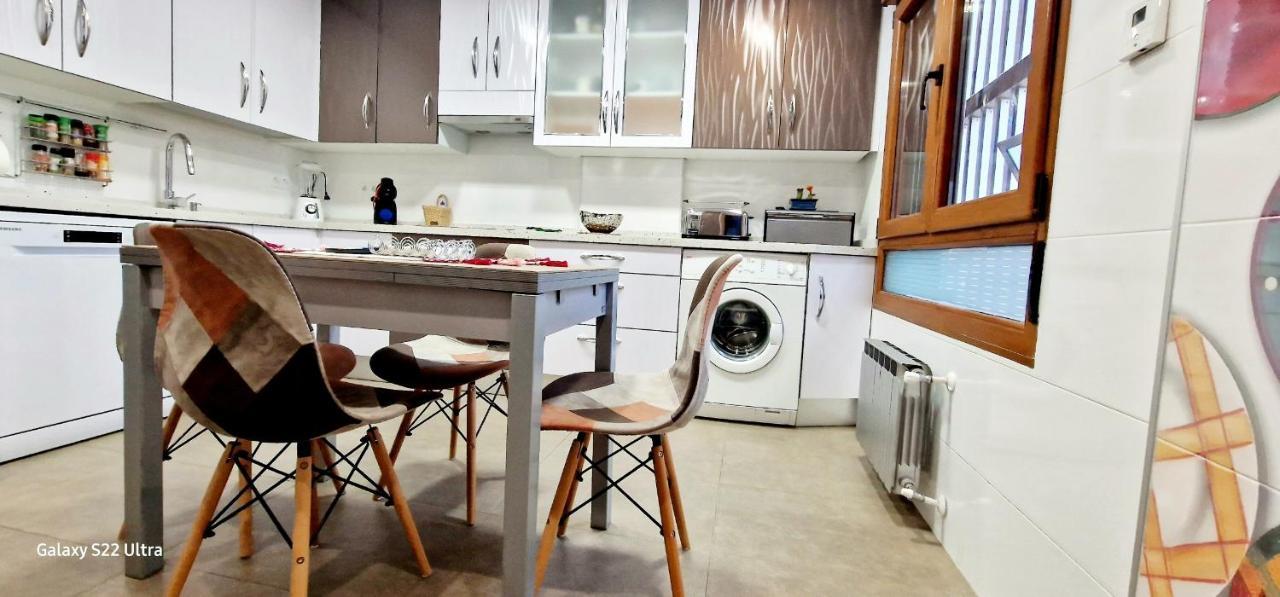 M&J Apartment Gijon Ngoại thất bức ảnh